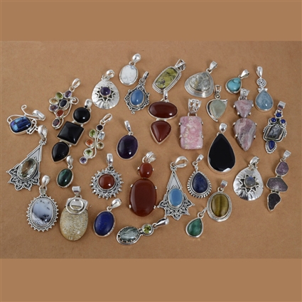 joseff of hollywood brooch